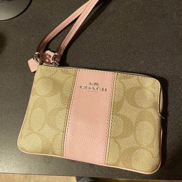 Coach purse 90s/2000s style clutch